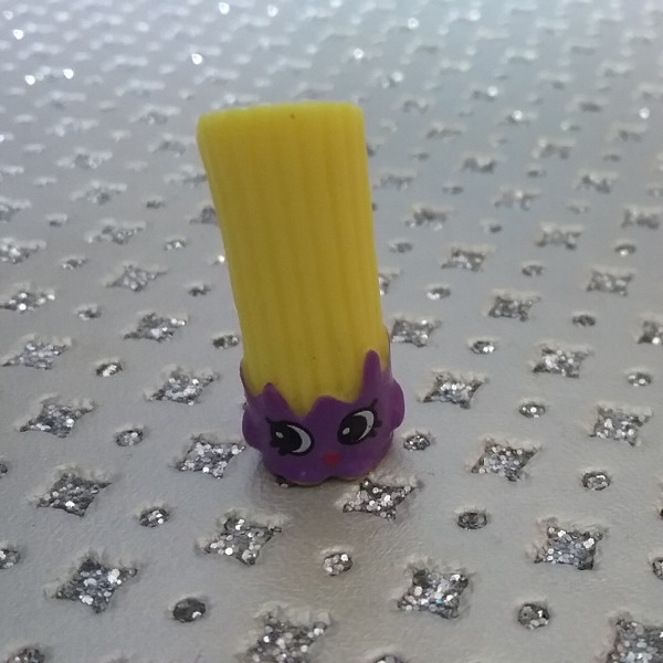 shopkins ff 003 cheery churro